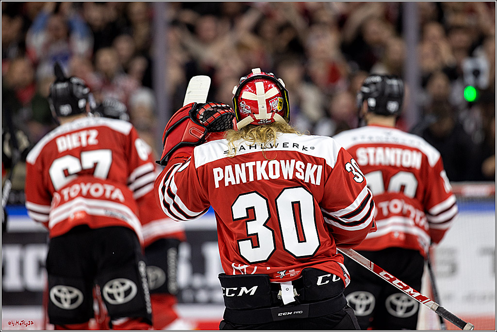 PENNY DEL - Viertelfinale;  Koelner Haie - Adler Mannheim; Koeln, 17.03.2023